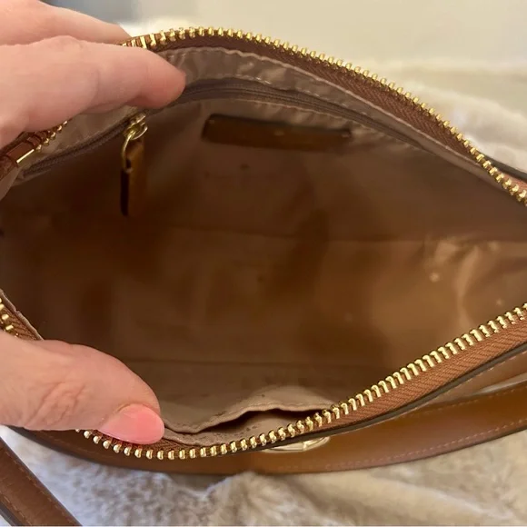 Kate Spade Pebbled Leather Shoulder Bag with Gold Hardware - Picture 3 of 6